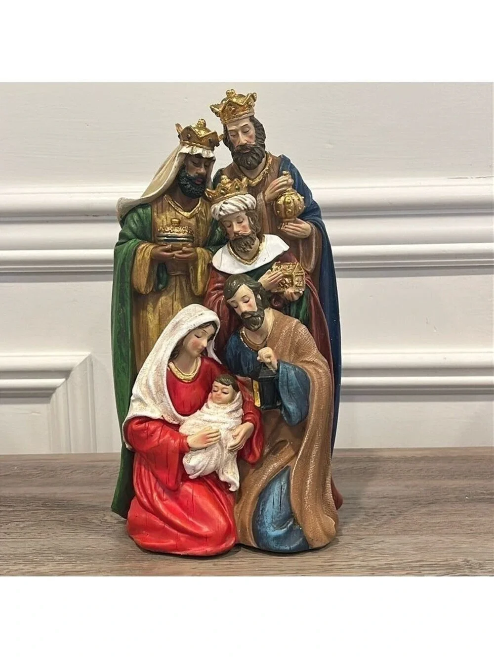 Nativity Holy Family with Wisemen Hand-Painted Polyresin Statue Christmas Decor
